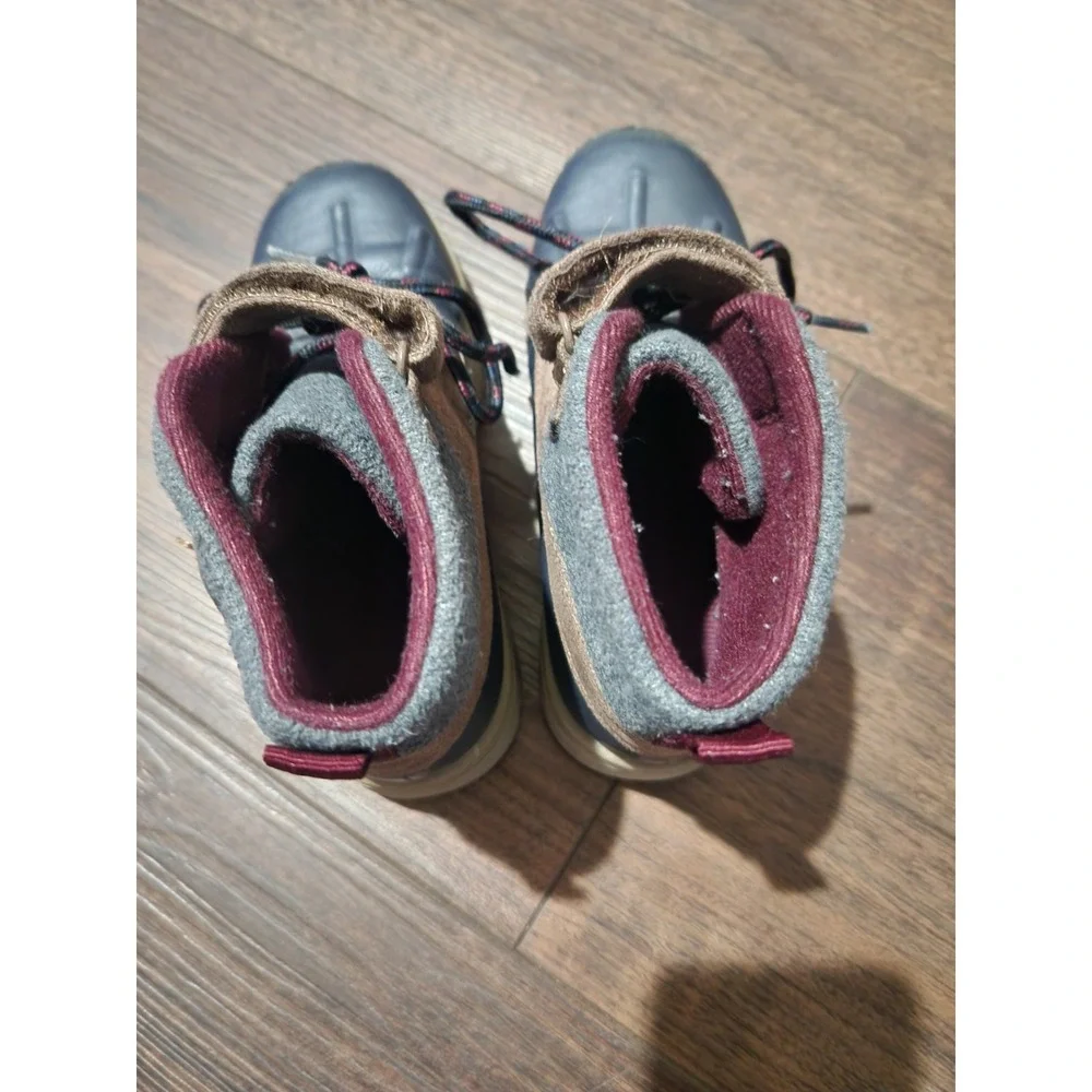 Carter's Boots‎ Shoes Youth Size 13M Navy Brown Gray Duck Winter Kids